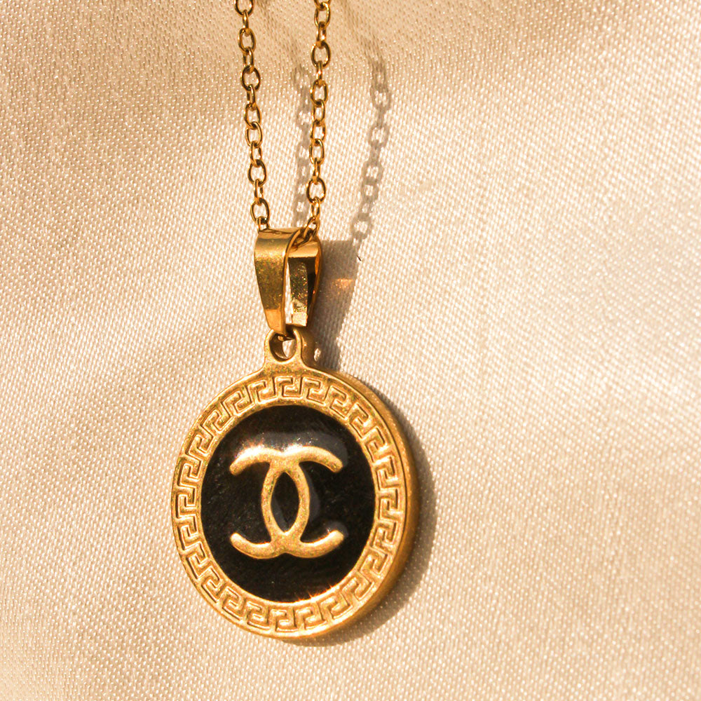 Chic Orbit