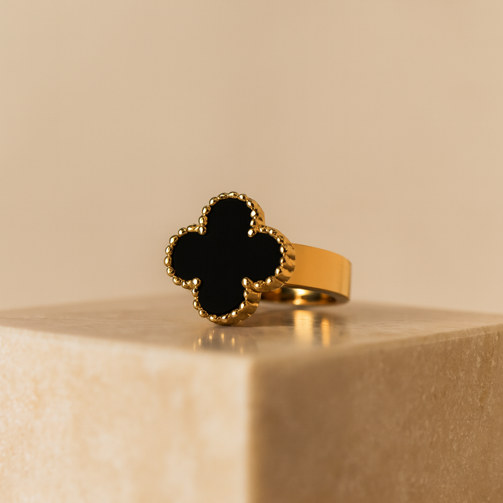 Ebon Bloom ring