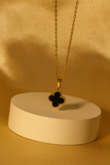 Ebon Bloom necklace